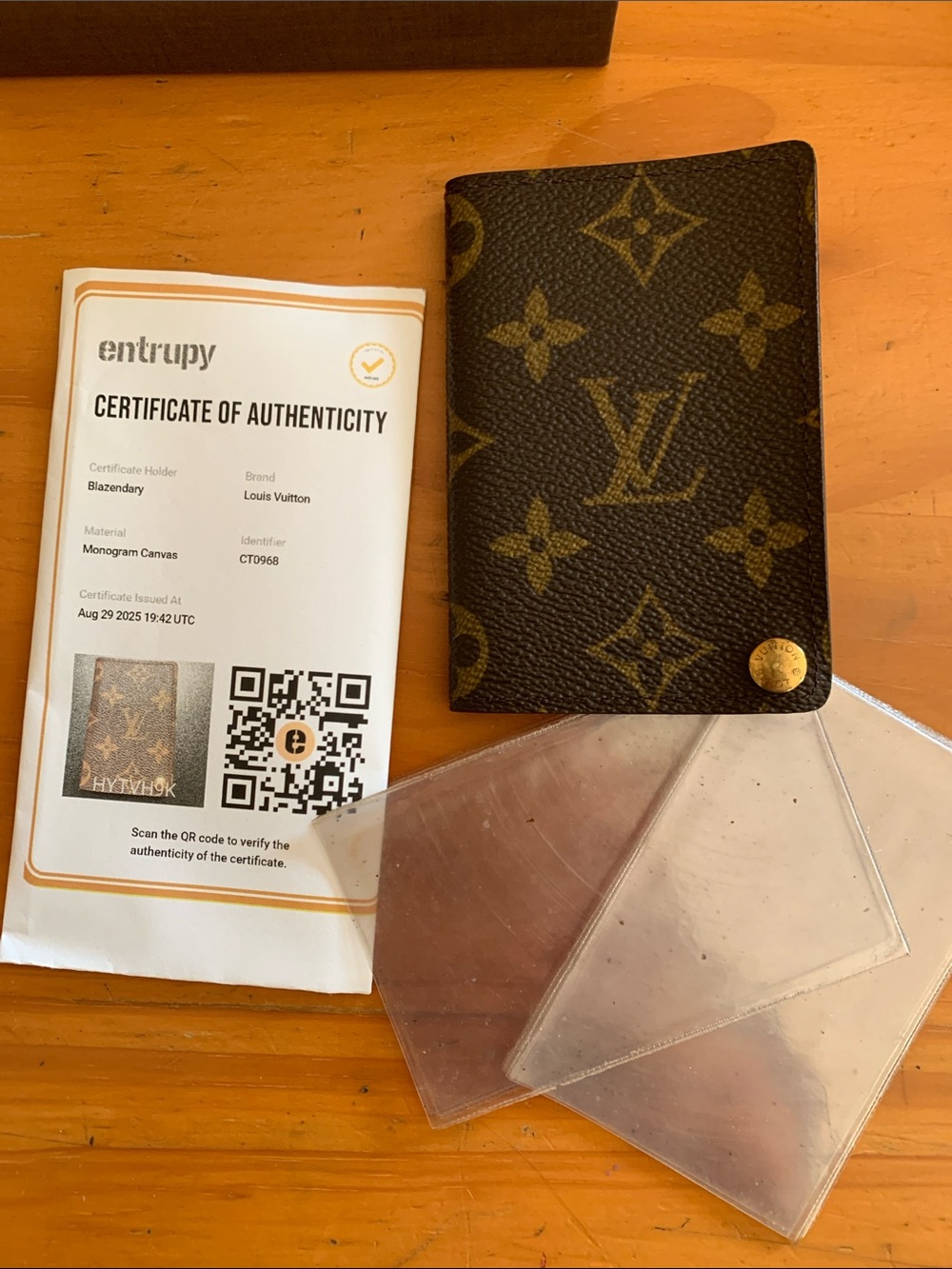RARE Louis Vuitton Monogram Canvas Card photo holder